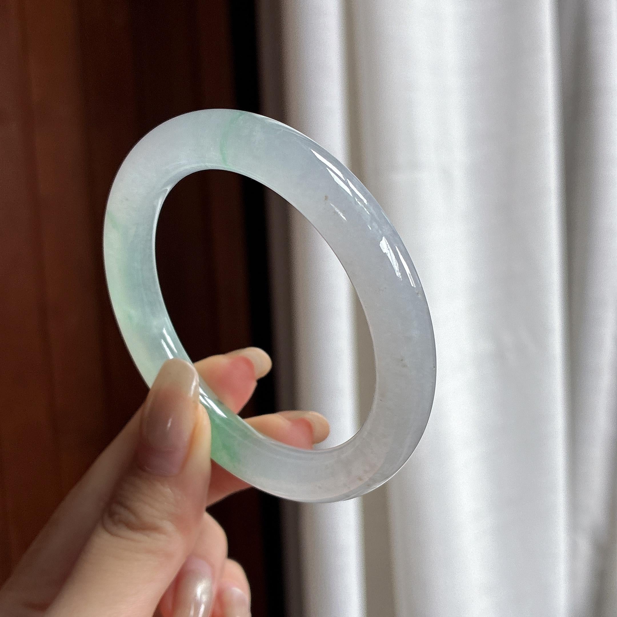 冰种带色圆条手镯 53圈 天然缅甸A货翡翠（yc466081）