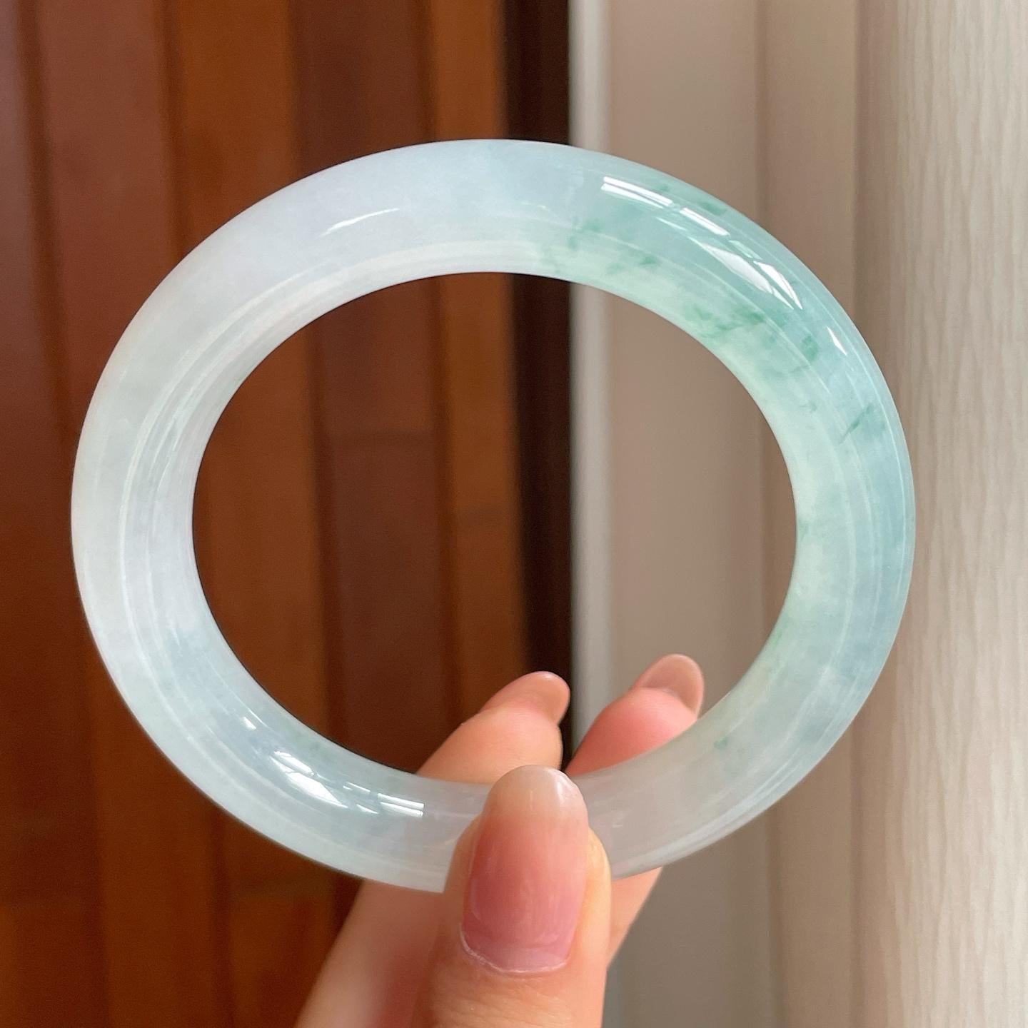 冰种飘花翡翠圆条手镯（56.4mm)（yc342950）