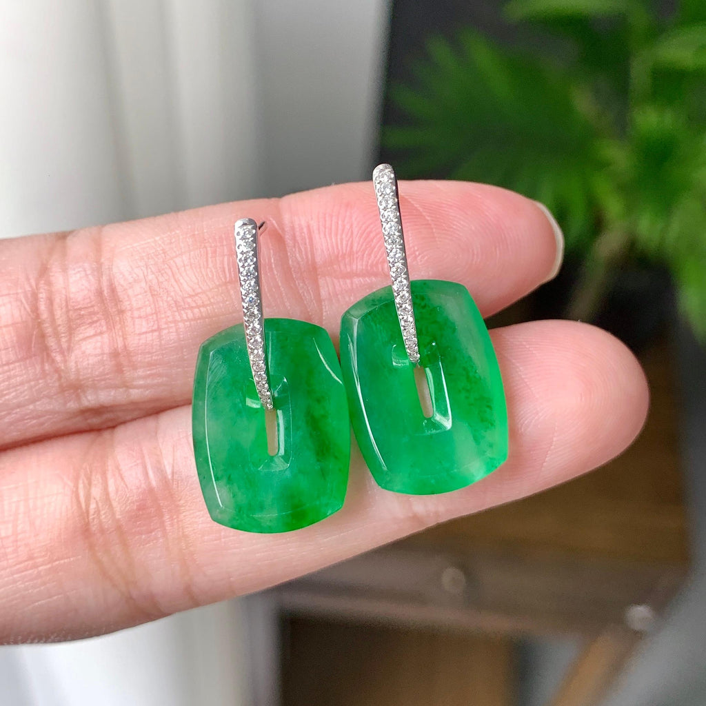 18K金钻镶糯冰种满绿方糖耳坠（yc248198）