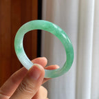 糯冰果绿翡翠贵妃镯（53.5mm）（yc345458）