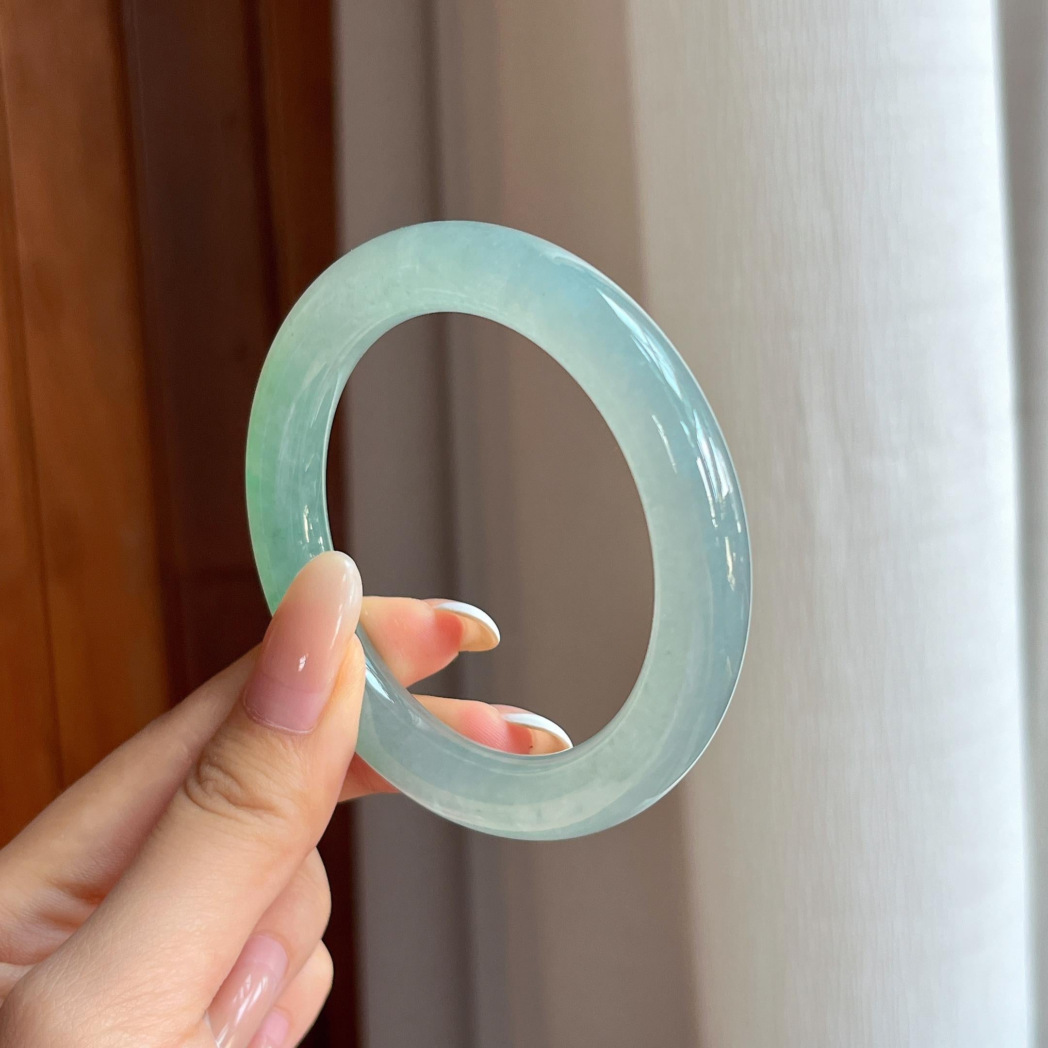 冰种带底色翡翠圆条手镯（54.4mm)（yc415351）