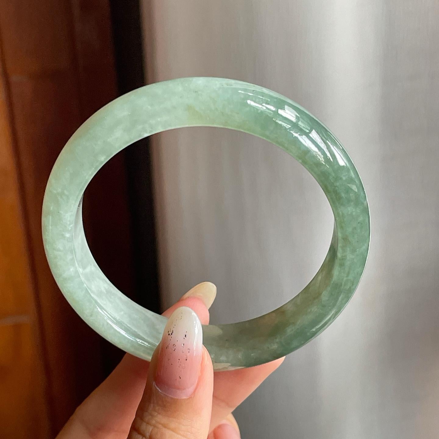 糯种湖水绿翡翠平安镯（58mm）（yc217408）