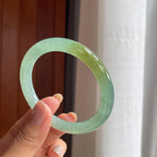 冰种晴底飘黄翡翠圆条手镯（55.2mm）（yc404806）