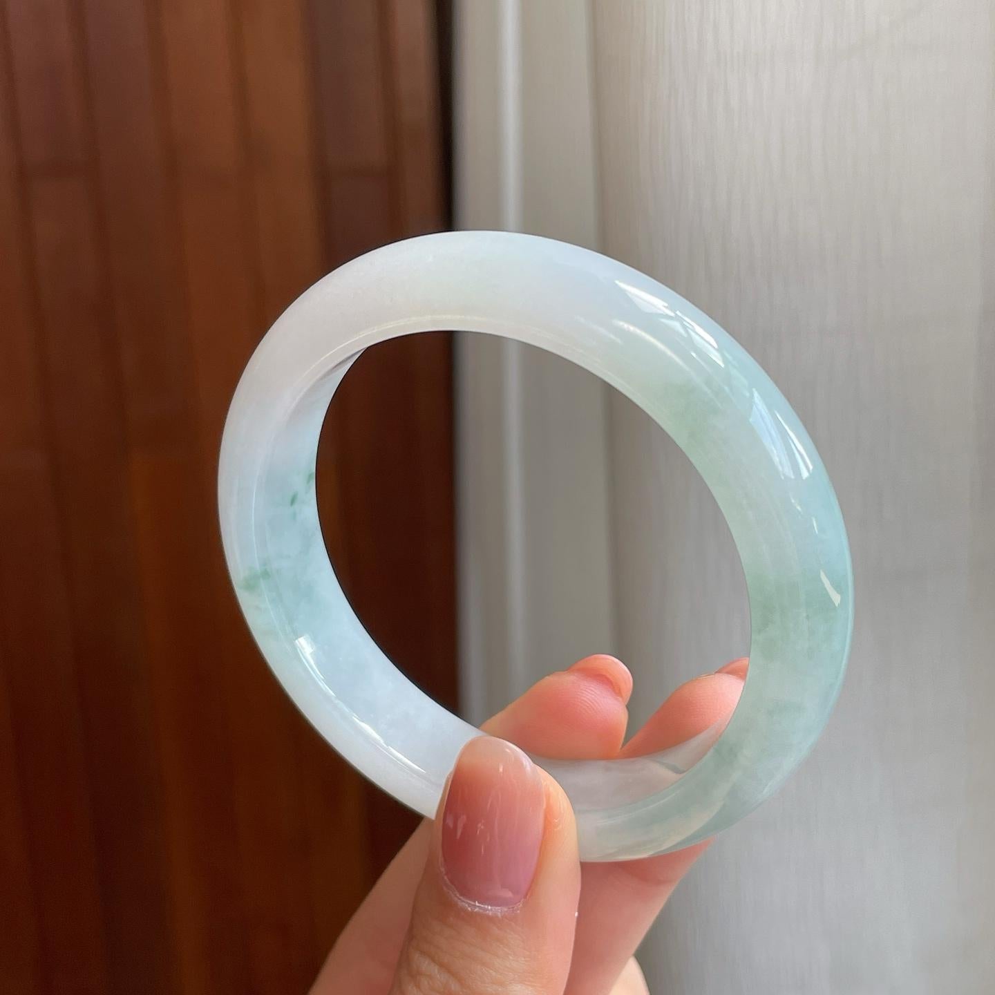 糯冰飘花翡翠平安镯（54.3mm)（yc323701）