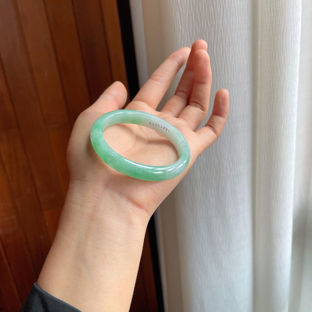 糯冰果绿翡翠贵妃镯（53.5mm）（yc345458）
