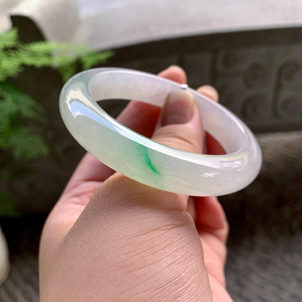 糯冰种飘绿平安镯（52mm）（yc202372）