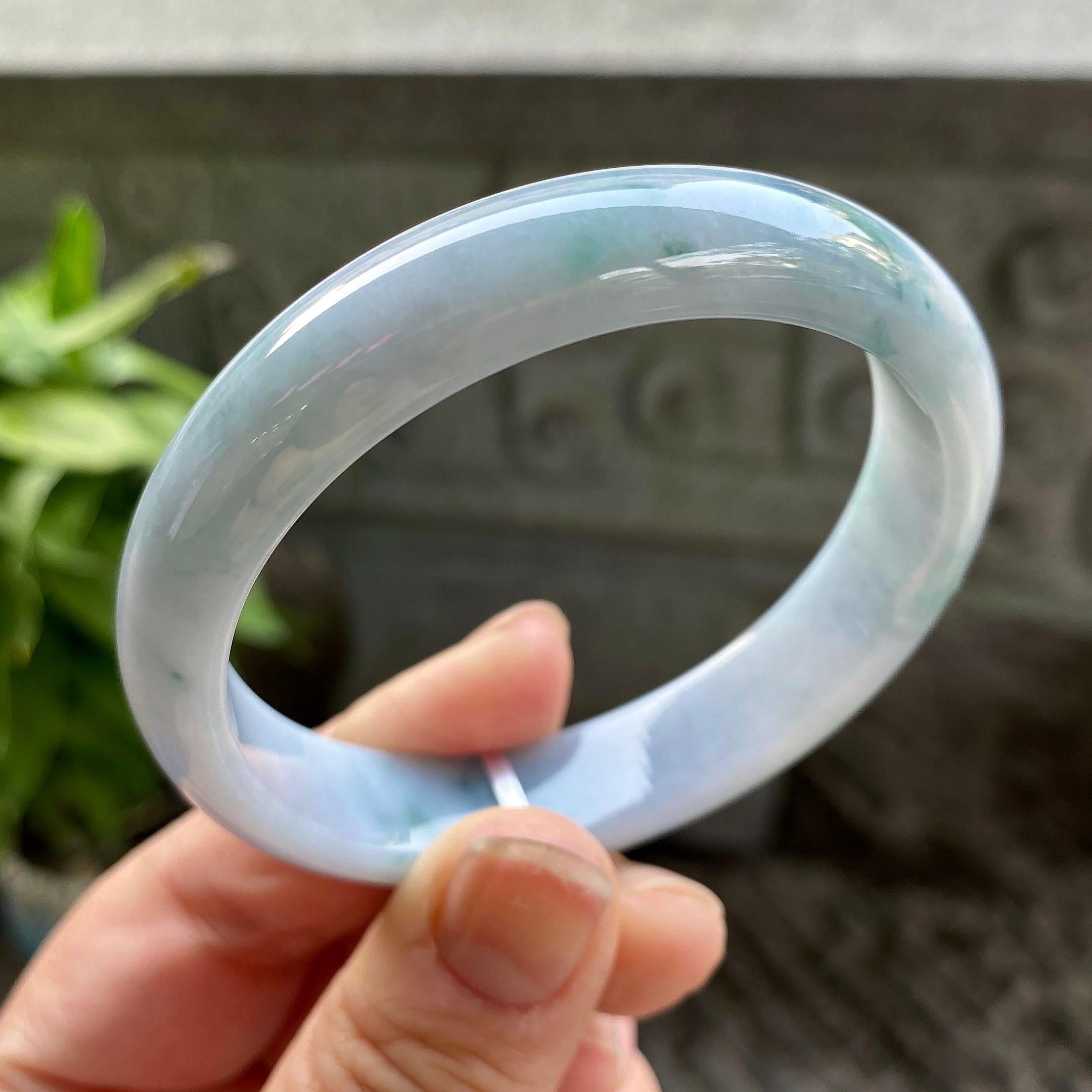 细糯种飘蓝花贵妃手镯56.8圈口 天然缅甸A货翡翠（yc313319）