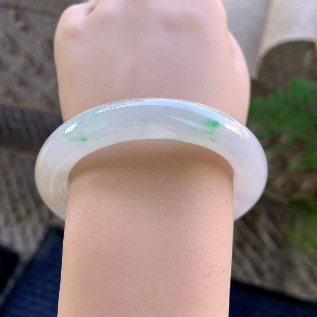 糯冰种黄翡飘绿圆条手镯（54mm）（yc305697）