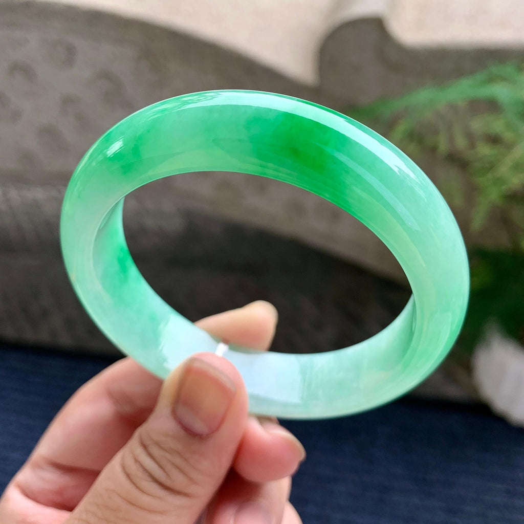 细糯种飘阳绿小宽版轮胎手镯（57.4mm）（yc233923）