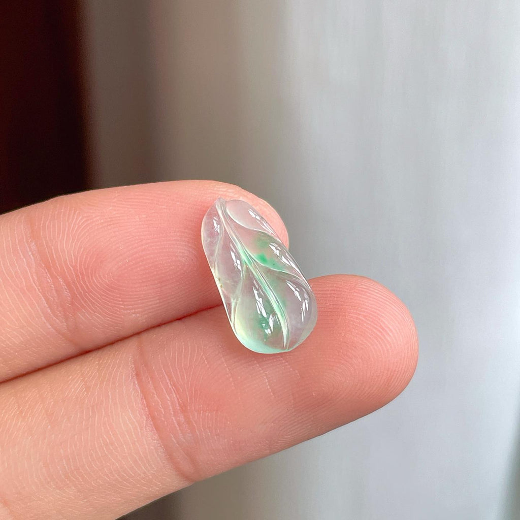 裸石冰种飘绿花翡翠叶子（yc249139）