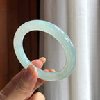 冰种淡底色翡翠圆条手镯（54mm）（yc420178）