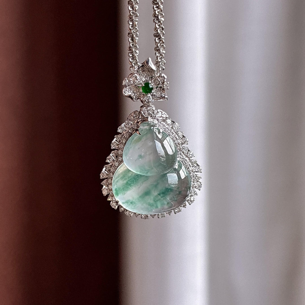 18k金镶冰种飘花葫芦挂件（yc752142）
