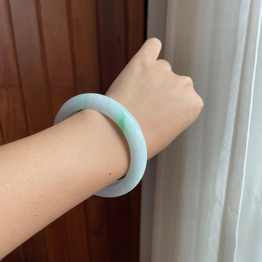 糯冰春带彩正圈平安镯 56圈 天然缅甸A货翡翠（yc522496）