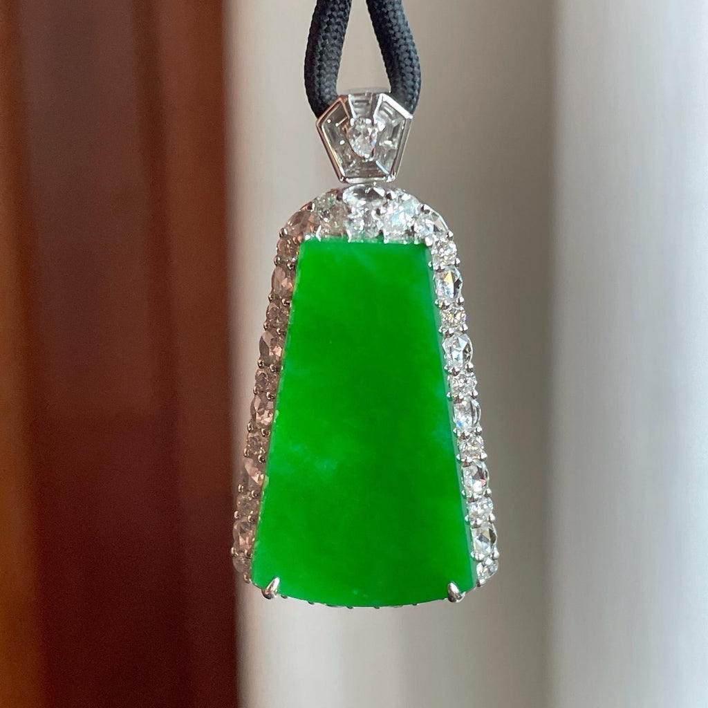 18k金镶糯冰种满绿翡翠无事牌（yc258422）