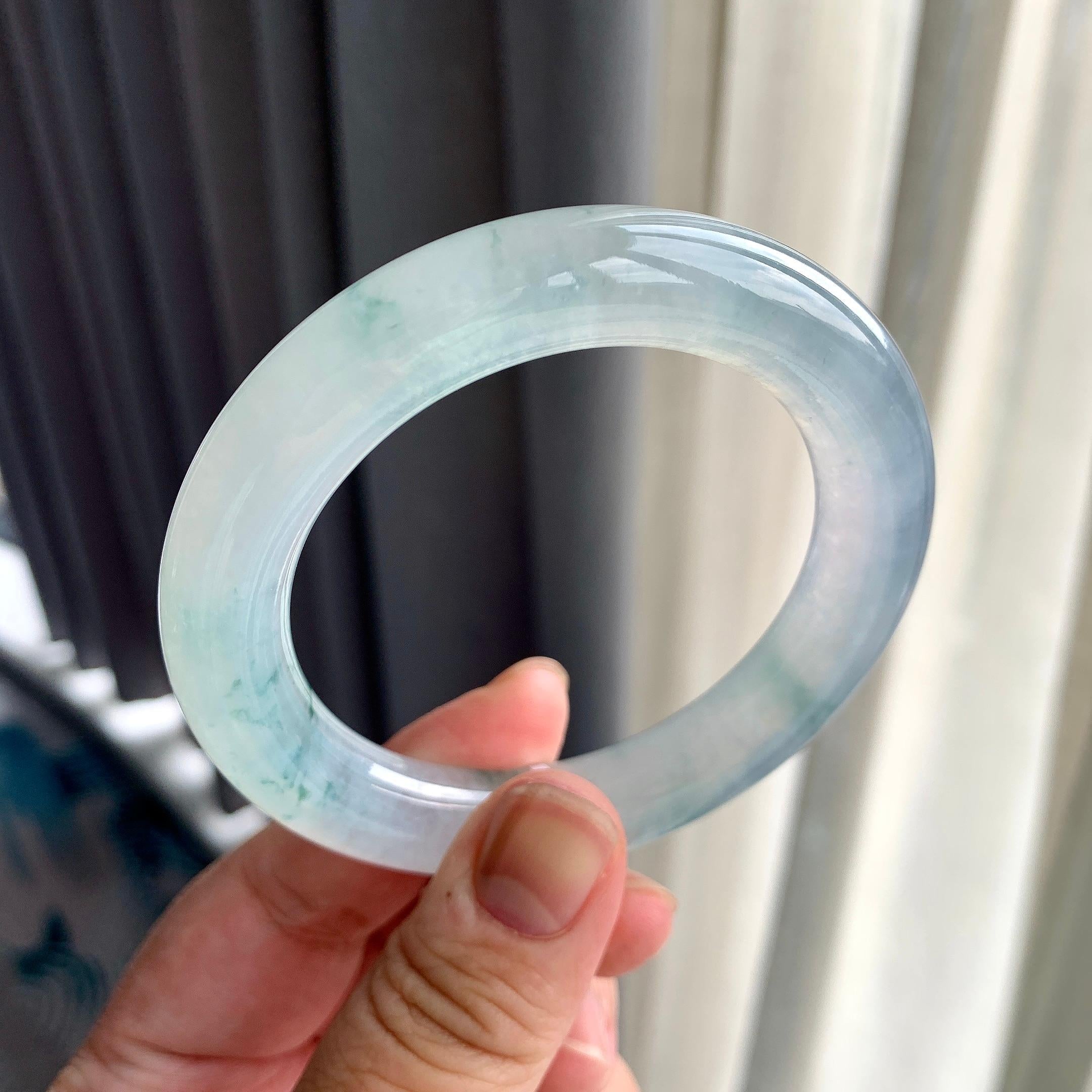 糯冰种飘花圆条手镯（54.5mm）（yc202406）