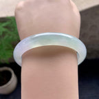 糯冰种淡春彩平安镯（57.3mm）（yc195934）