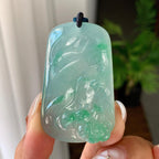 冰种飘绿山水牌挂件（yc246701）