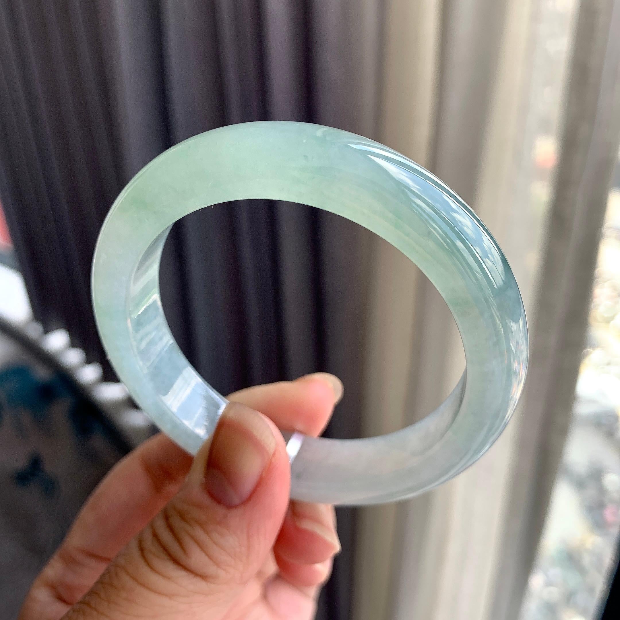 糯冰种晴水平安镯（55.4mm）（yc225077）