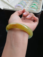 糯冰飘黄正圈翡翠手镯（58mm）