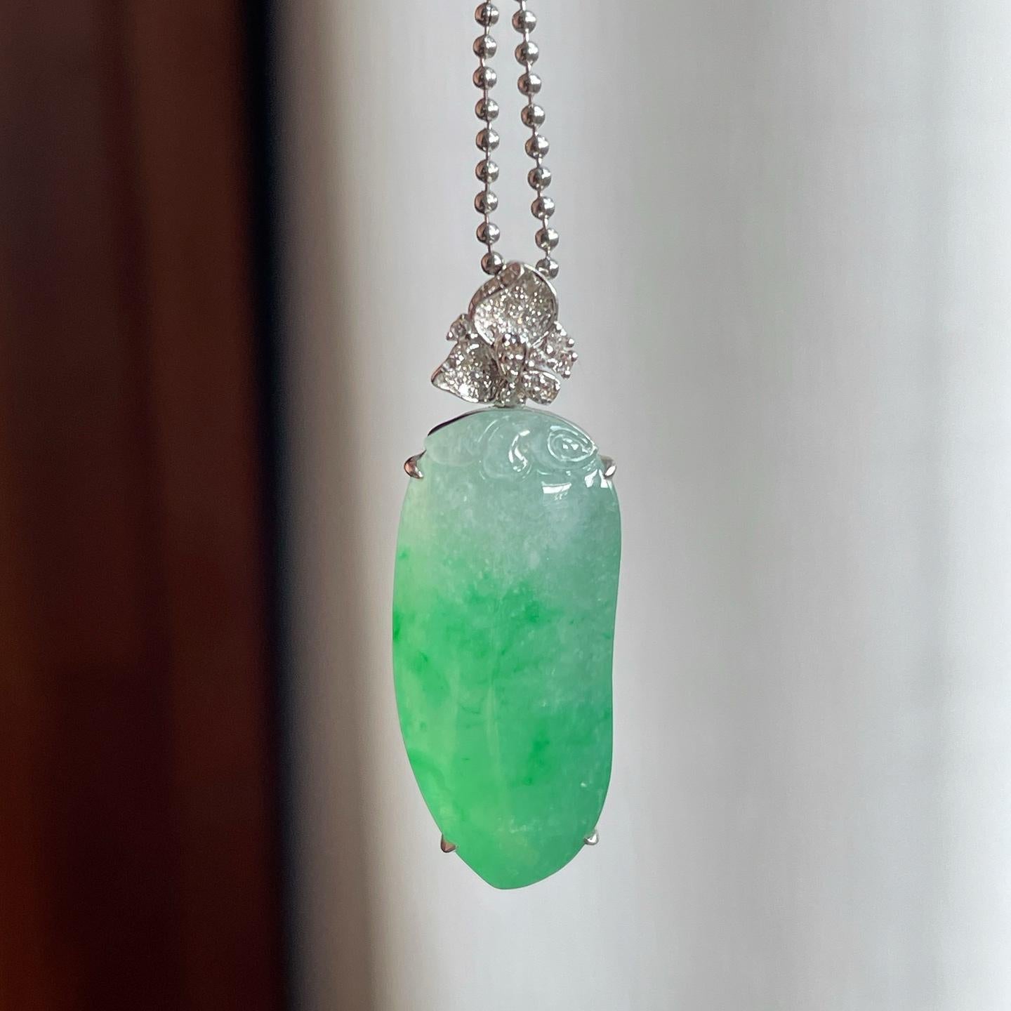 18k金镶糯冰飘绿翡翠福瓜（yc251743）