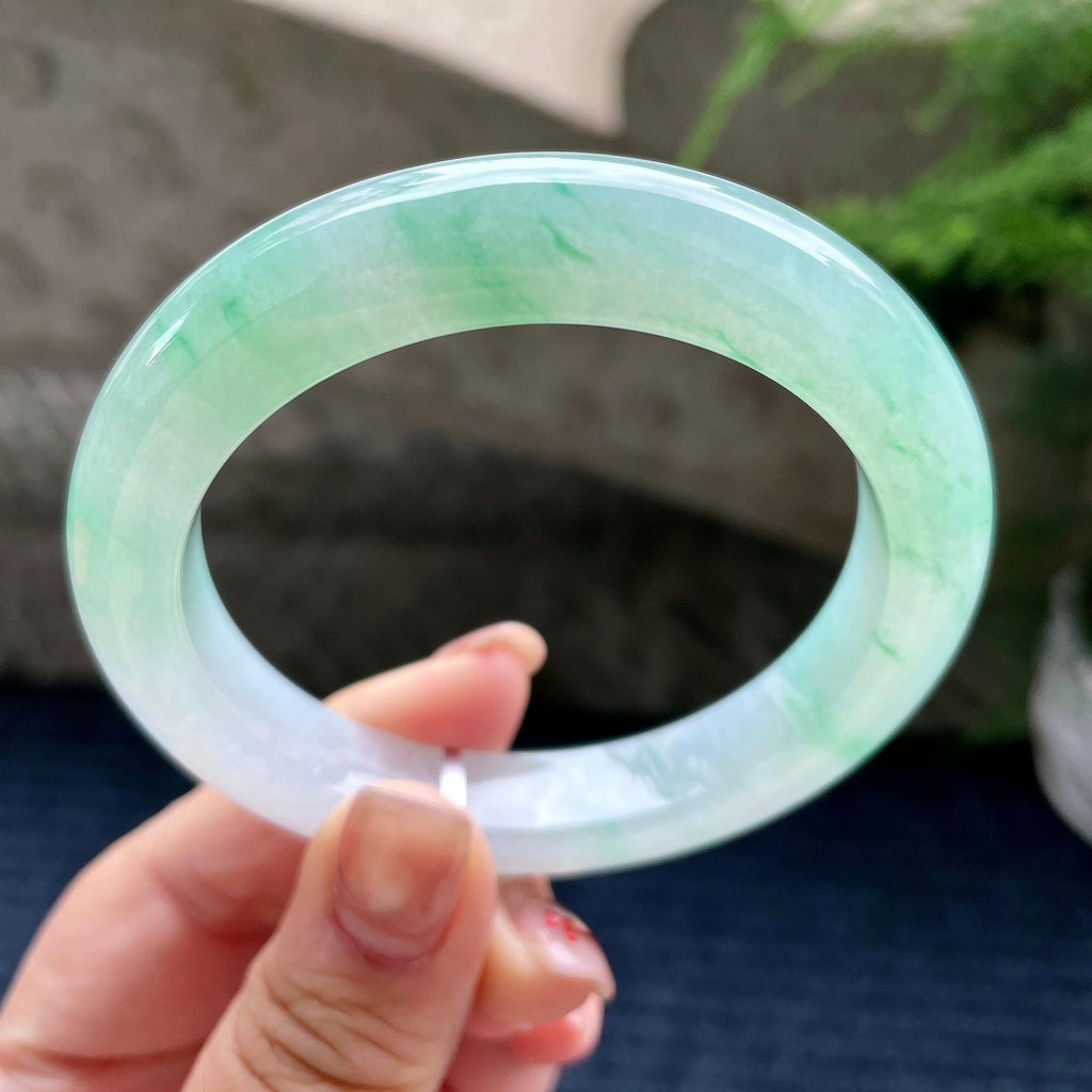 大圈口糯冰种飘绿花正圈平安镯58圈口  天然缅甸A货翡翠（yc350660）
