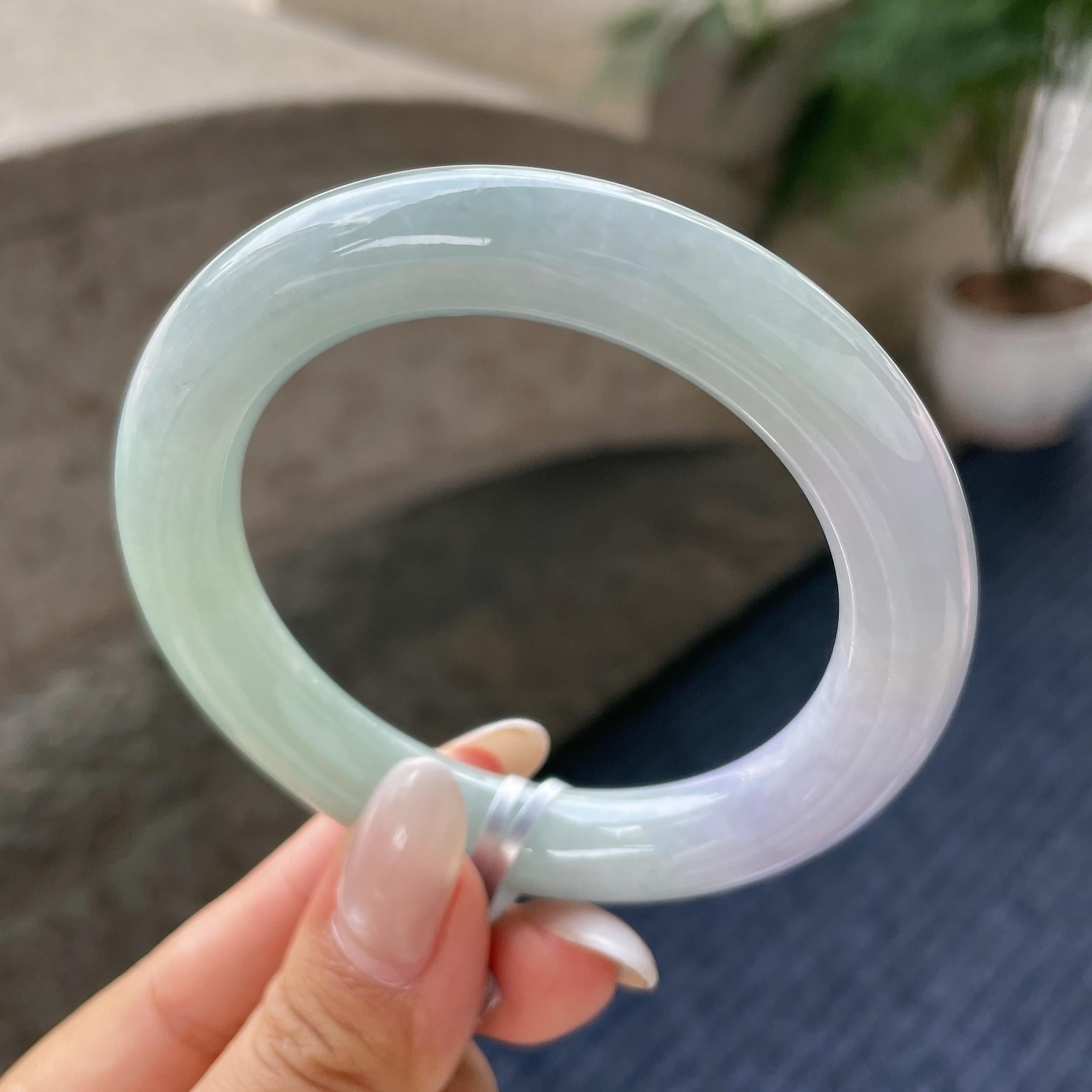 细糯种春彩圆条手镯56.4圈        天然缅甸A货翡翠（yc421286）