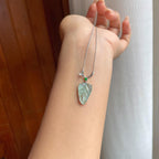 18k金镶冰种晴底翡翠叶子（yc247165）