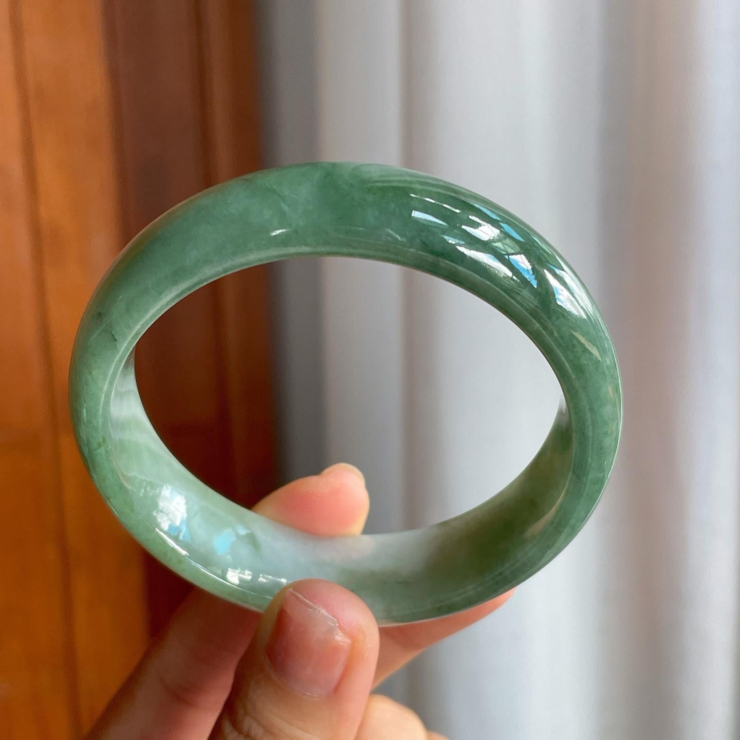 糯冰湖水绿翡翠平安镯（58.8mm）（yc215233）