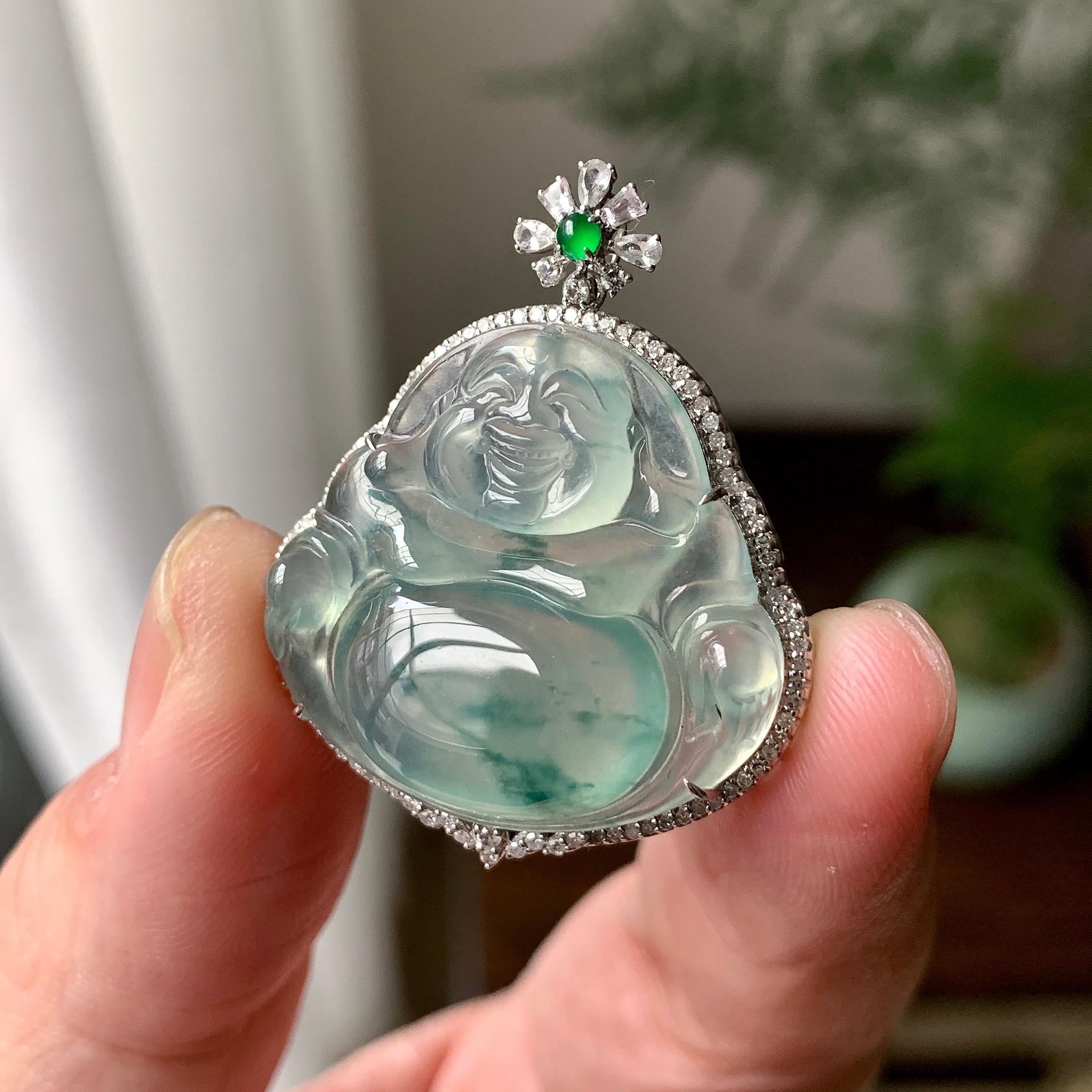 18K金钻镶糯冰种飘花佛公吊坠（yc261152）