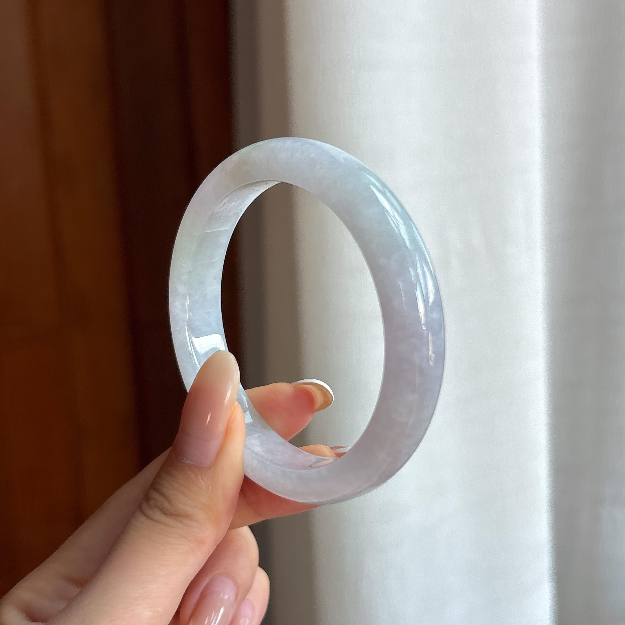 糯冰淡春底翡翠平安镯（54.4mm)（yc423164）