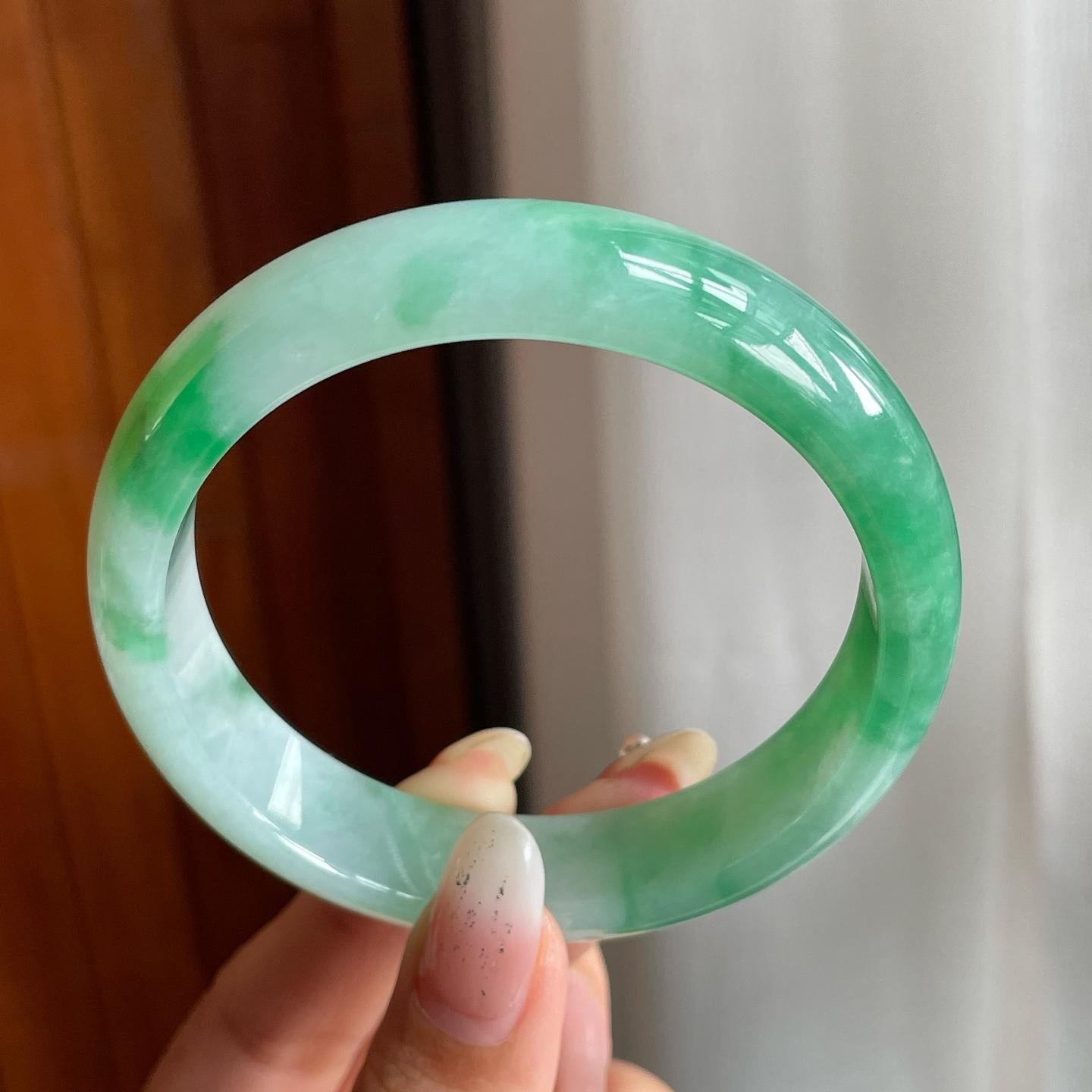 糯冰种带色翡翠平安镯（58.8mm）（yc223447）