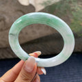 糯种飘绿花圆条手镯56.7圈      天然缅甸A货翡翠（yc421232）
