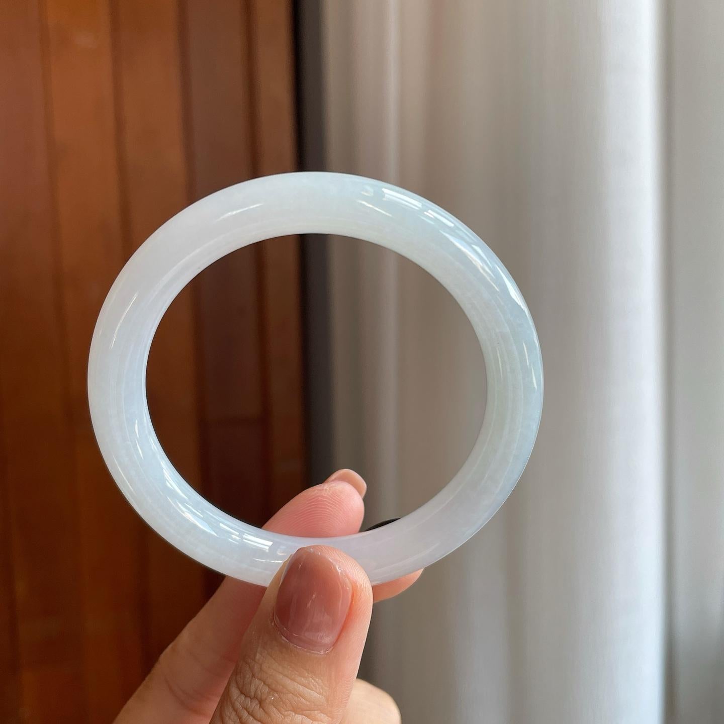 糯冰白月光圆条翡翠手镯（53.5mm）（yc279298）