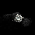 18k金钻镶冰种无色蛋面戒指（yc265734）