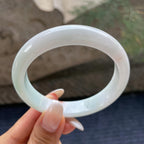 大圈口    细糯种带底色飘红翡正圈平安镯58.5圈       天然缅甸A货翡翠（yc421288）