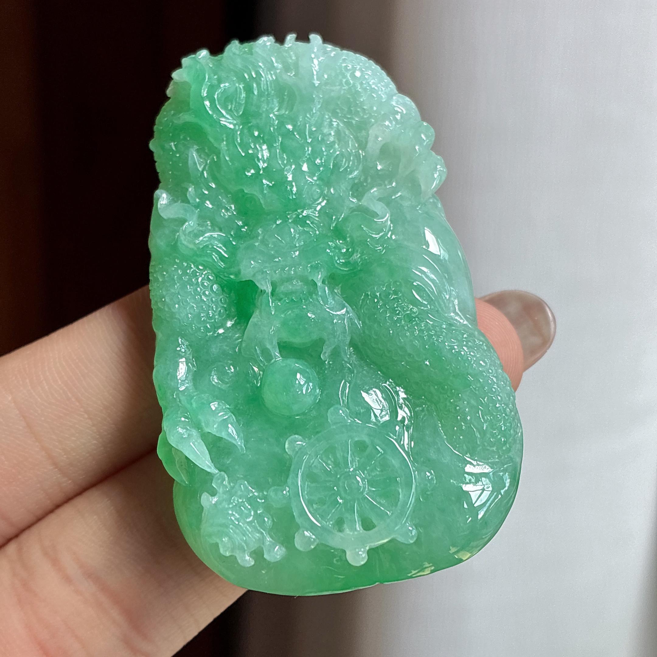糯冰果绿龙牌 天然缅甸A货翡翠（yc456050）