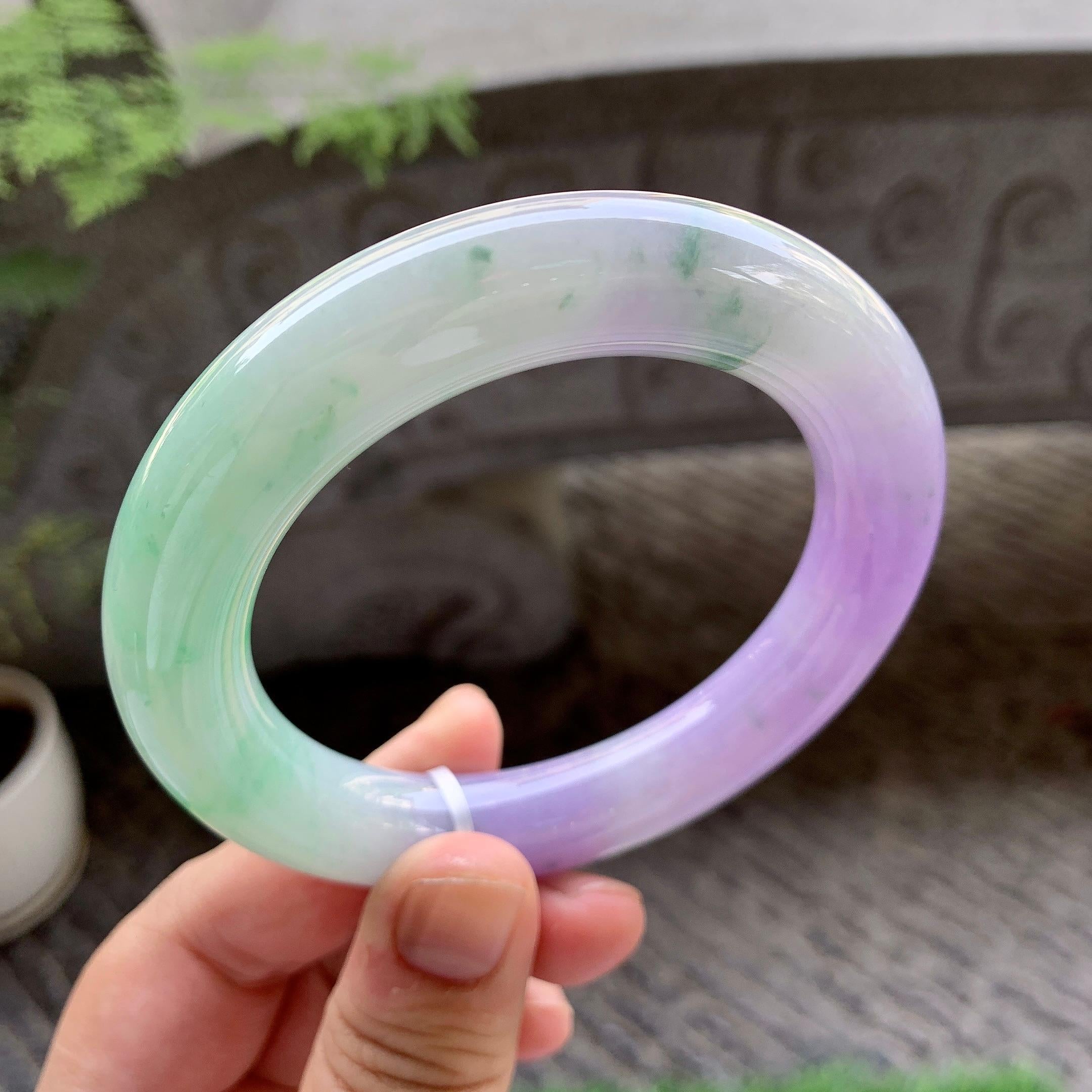 细糯种春彩飘花圆条手镯（58.2mm）