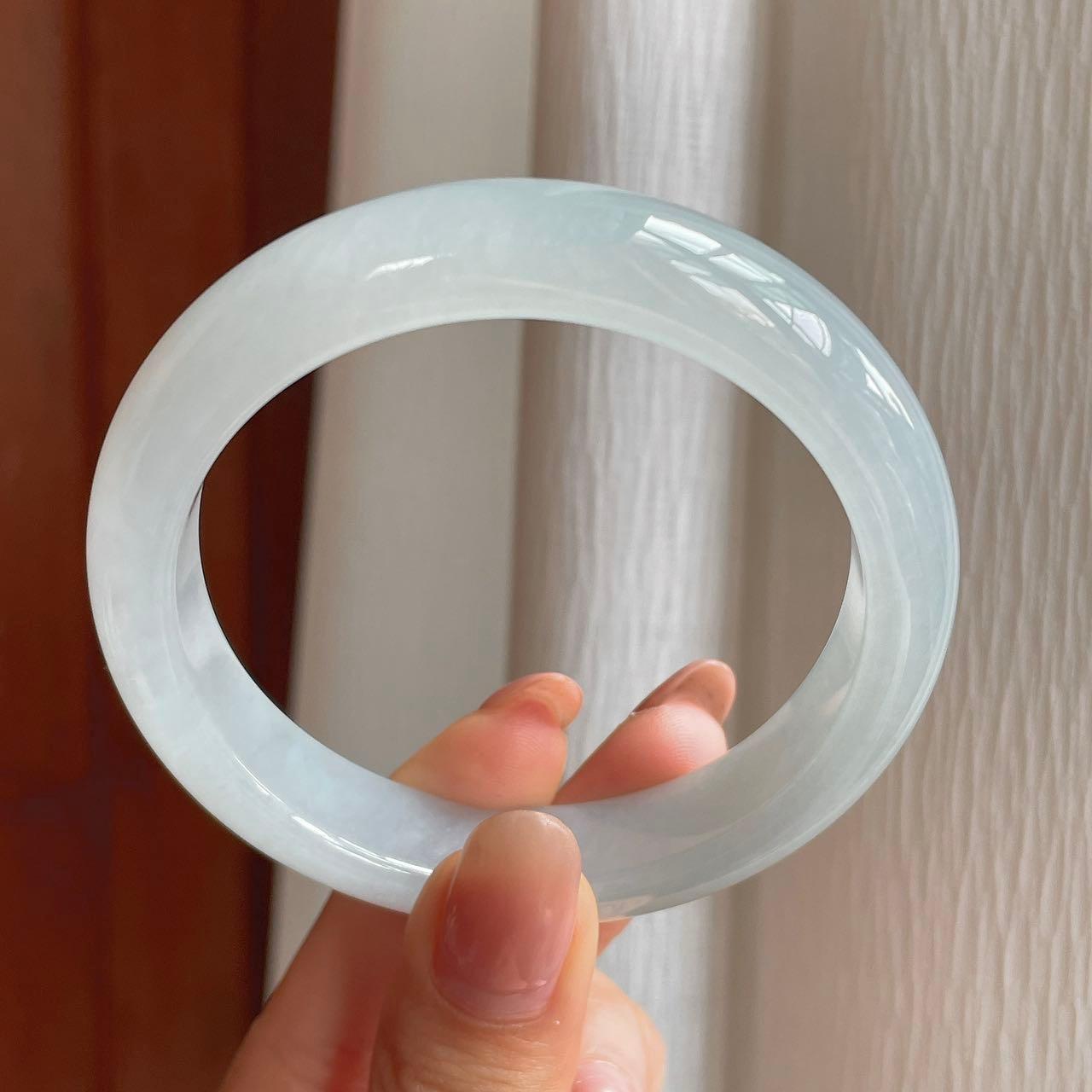 冰种晴底翡翠平安镯（55.5mm)（yc350439）