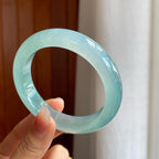 冰玻种蓝晴底翡翠平安镯（57.5mm）（yc329513）