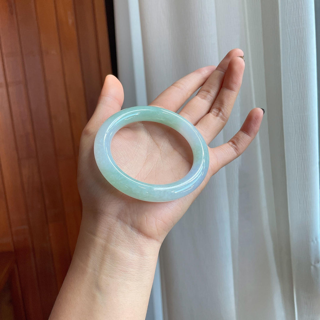 糯冰春带彩翡翠圆条手镯（56mm）（yc284947）