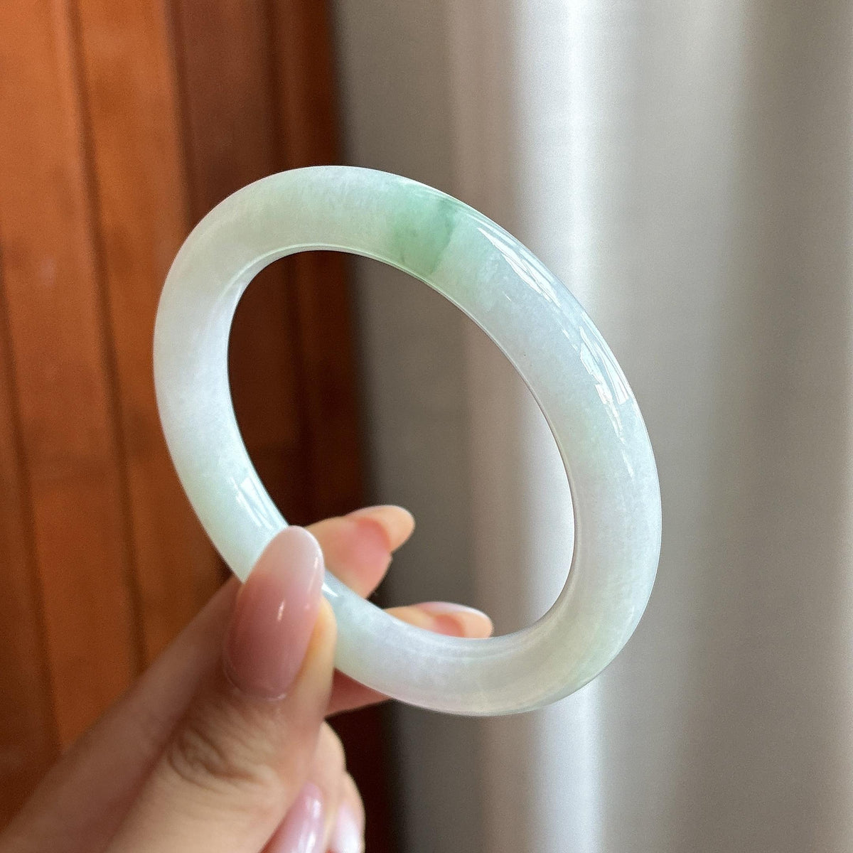 小圈口 糯冰飘花圆条手镯 53圈（yc739704）