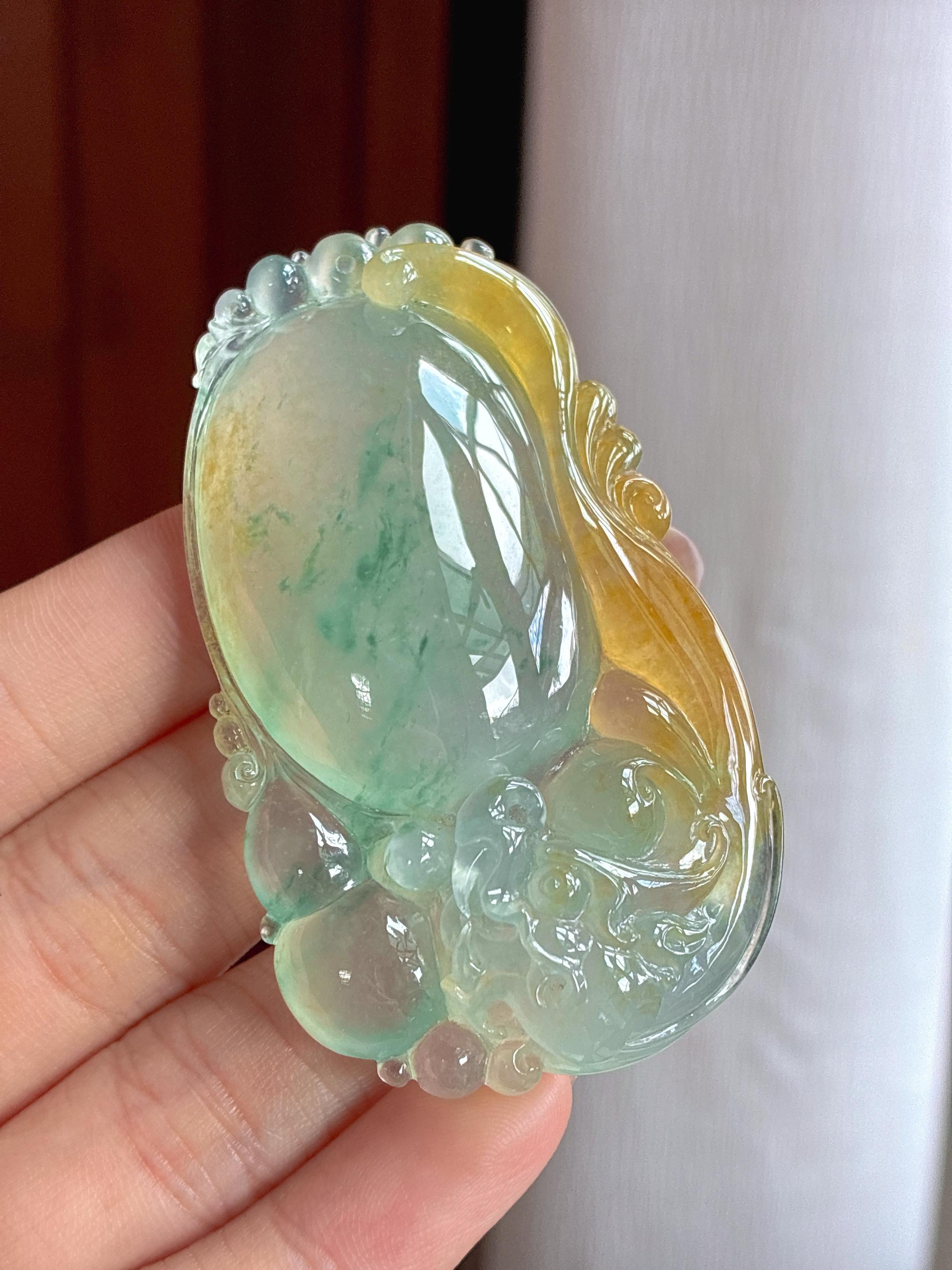 冰种飘花带黄翡福寿桃（yc439638）