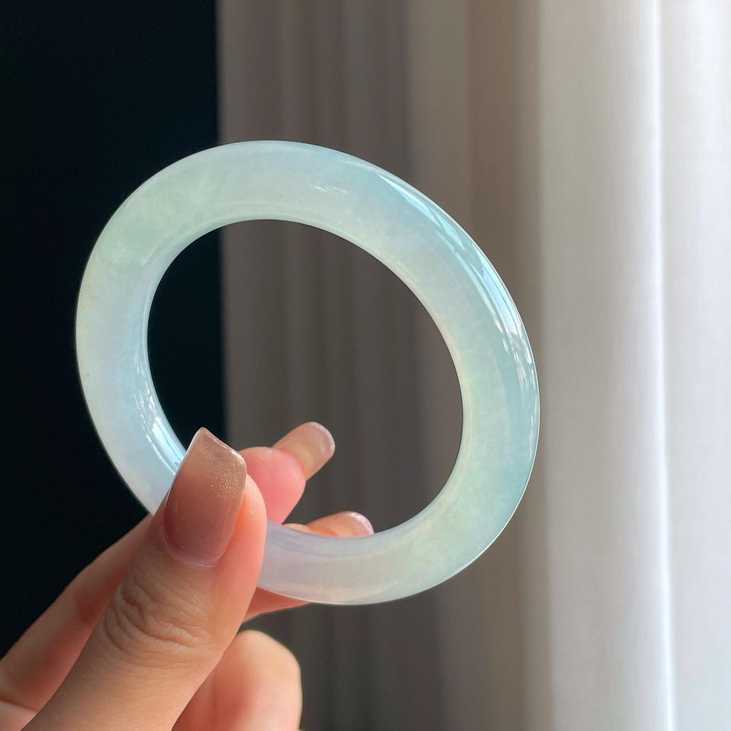 冰种淡底色圆条翡翠手镯（53mm）（yc376741）