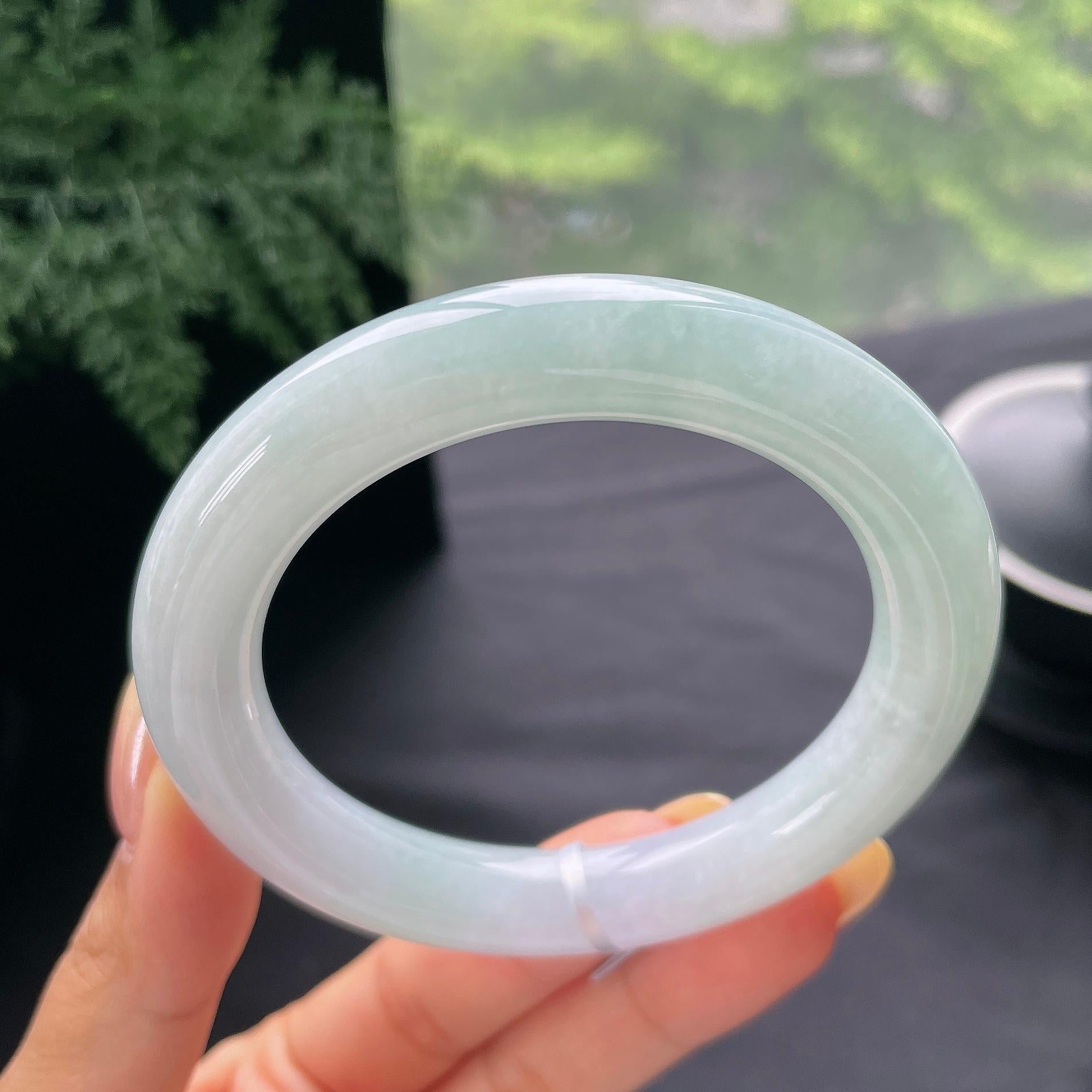 细糯种带底色圆条手镯57.1圈 天然缅甸A货翡翠（yc473143）