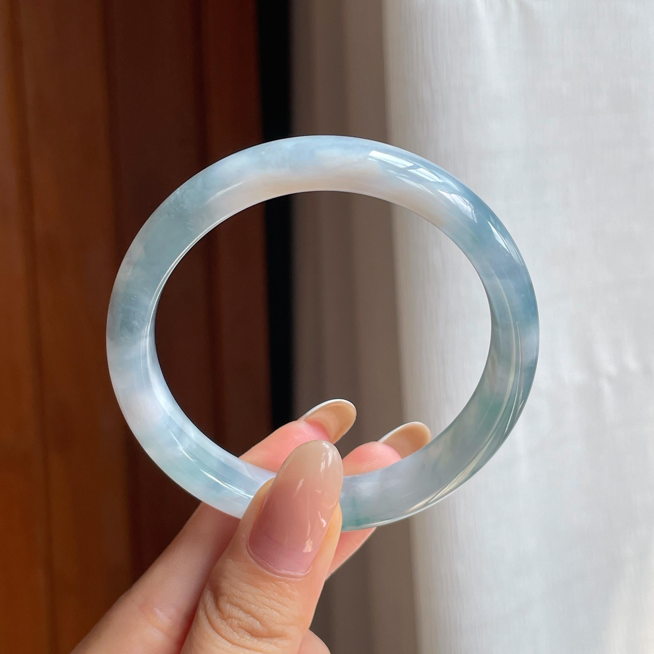 糯冰蓝晴翡翠平安镯（55mm)（yc411301）