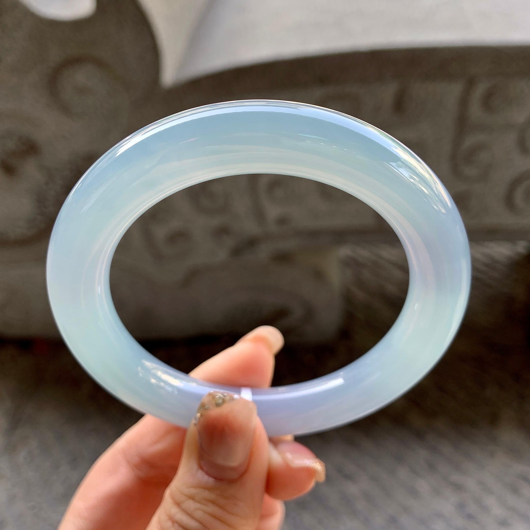 糯冰种蓝底紫罗兰圆条手镯（56.6mm）（yc295573）