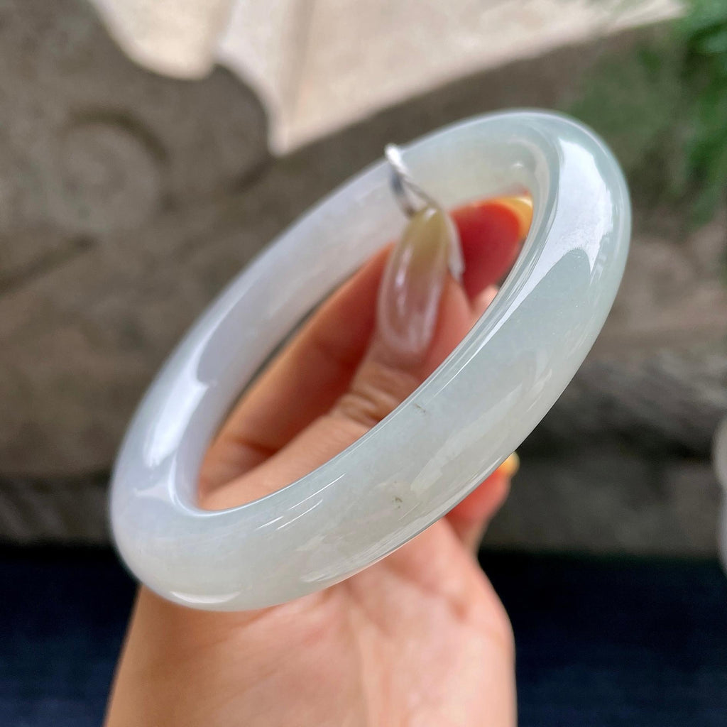 大圈口 细糯种带底色圆条手镯58.5圈 天然缅甸A货翡翠（yc460657）