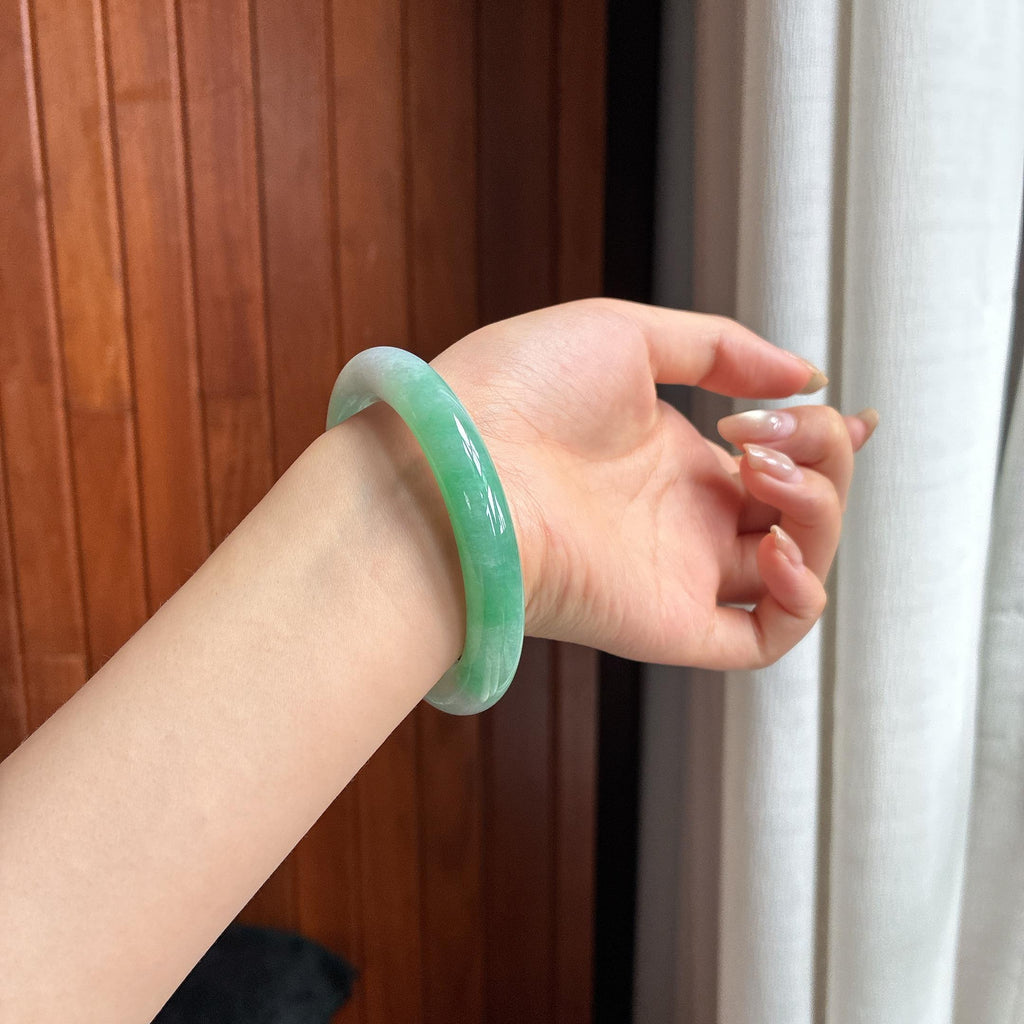 细糯种带色圆条手镯 56圈 天然缅甸A货翡翠（yc454460）