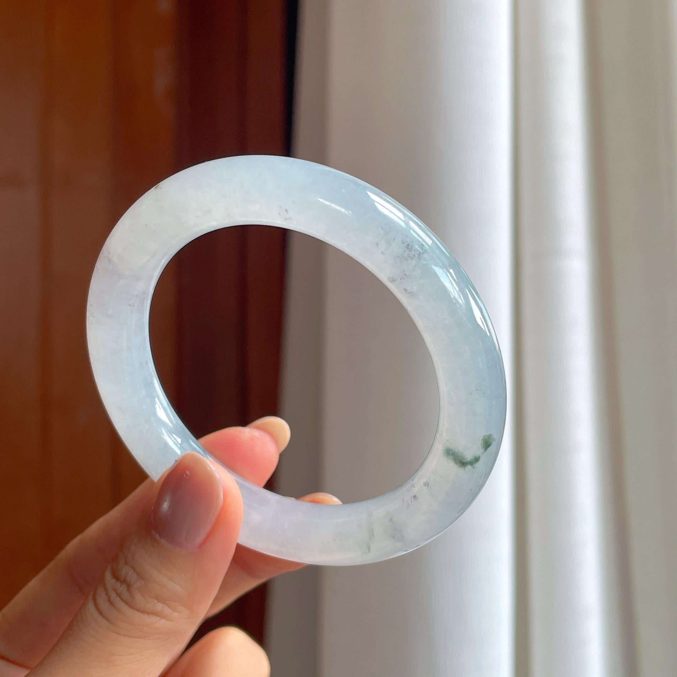冰种飘花翡翠圆条手镯（55mm）（yc406234）