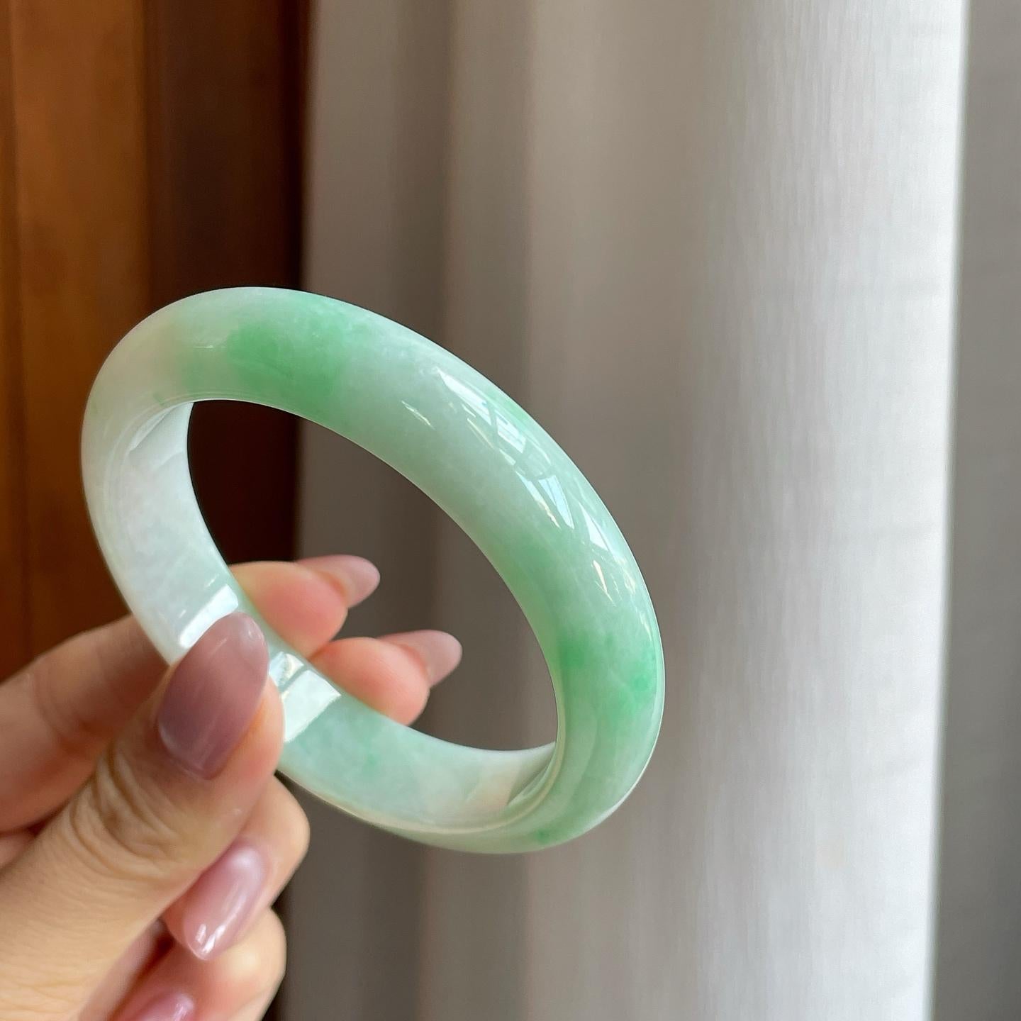 细糯冰飘花翡翠平安镯（55mm）（yc284957）